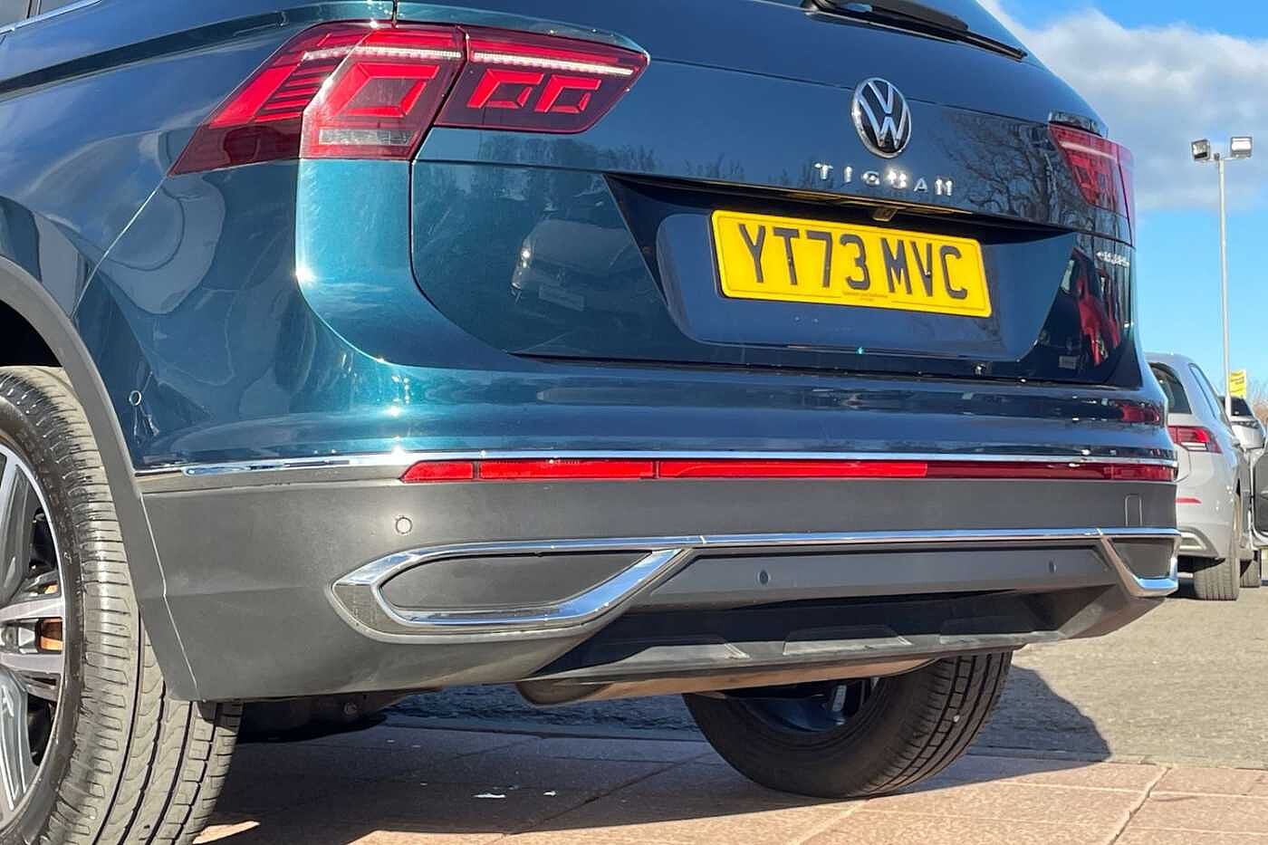 Volkswagen Tiguan Elegance 1.4 TSI eHybrid 245PS 6-Speed DSG 5 Door