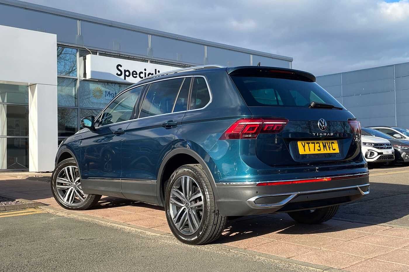 Volkswagen Tiguan Elegance 1.4 TSI eHybrid 245PS 6-Speed DSG 5 Door