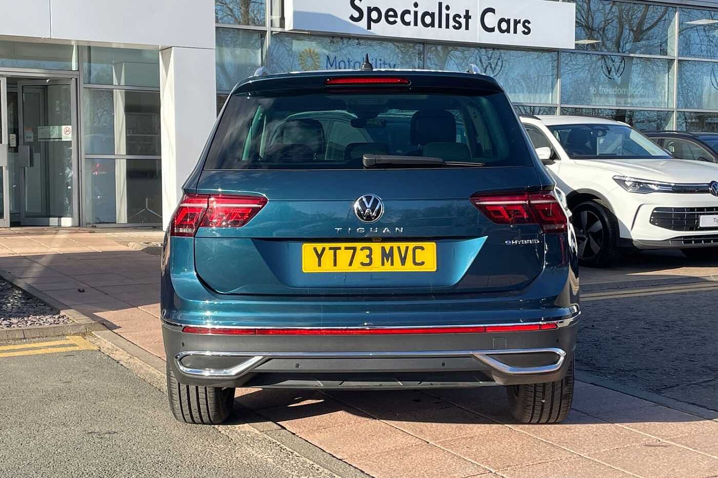 Volkswagen Tiguan Elegance 1.4 TSI eHybrid 245PS 6-Speed DSG 5 Door