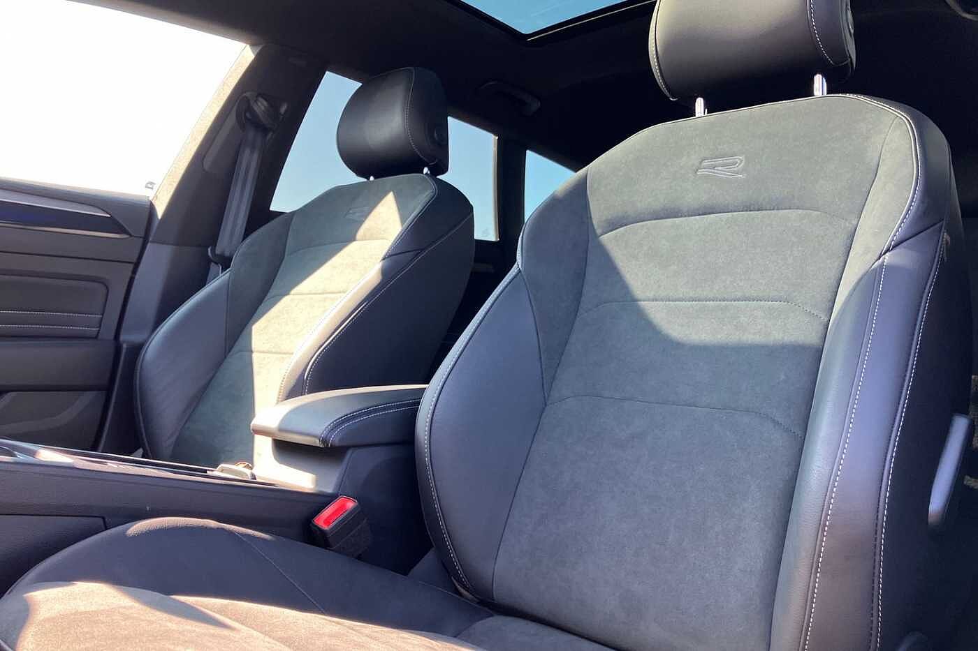 Volkswagen Arteon Shooting Brake R-Line 2.0 TDI 150PS 7-speed DSG 5 Door