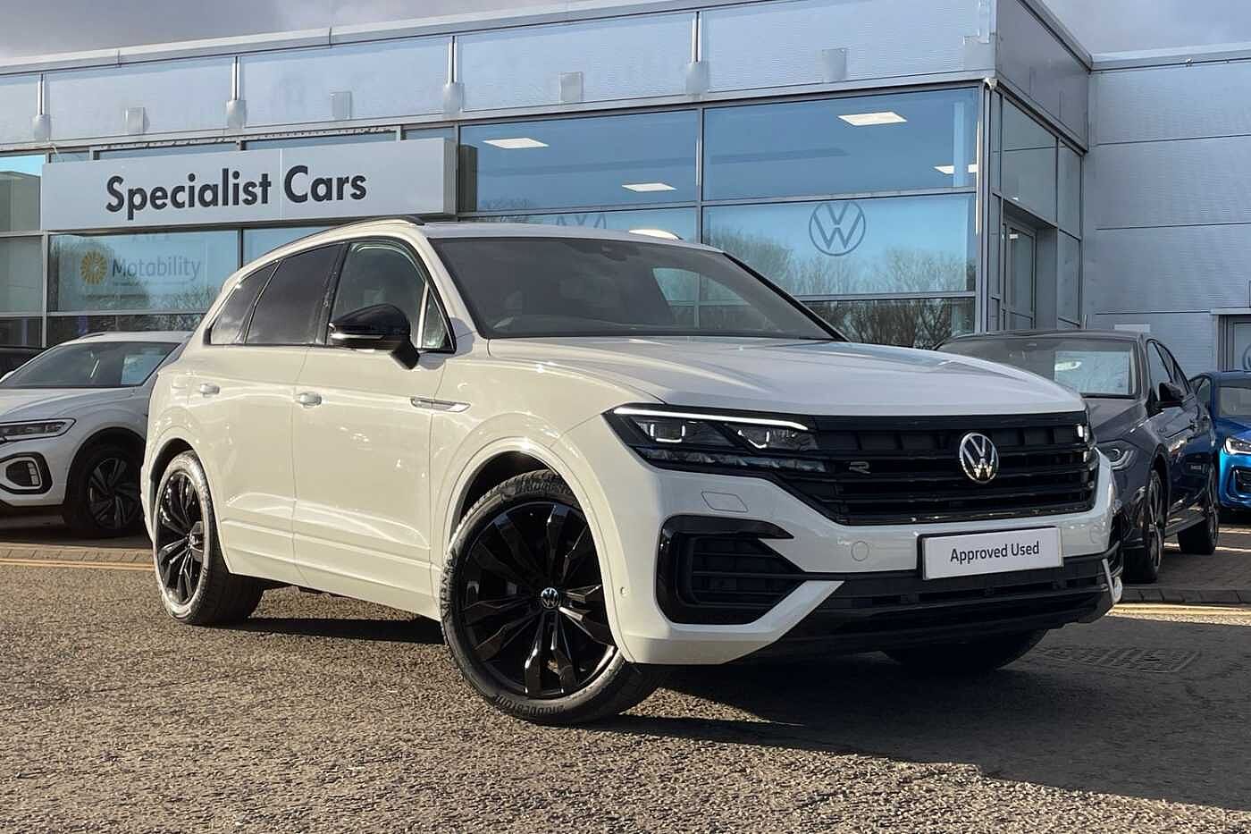 Volkswagen Touareg V6 Black Edition 3.0 TDI 231PS 4MOTION 8-speed Auto Tiptronic 5 Door