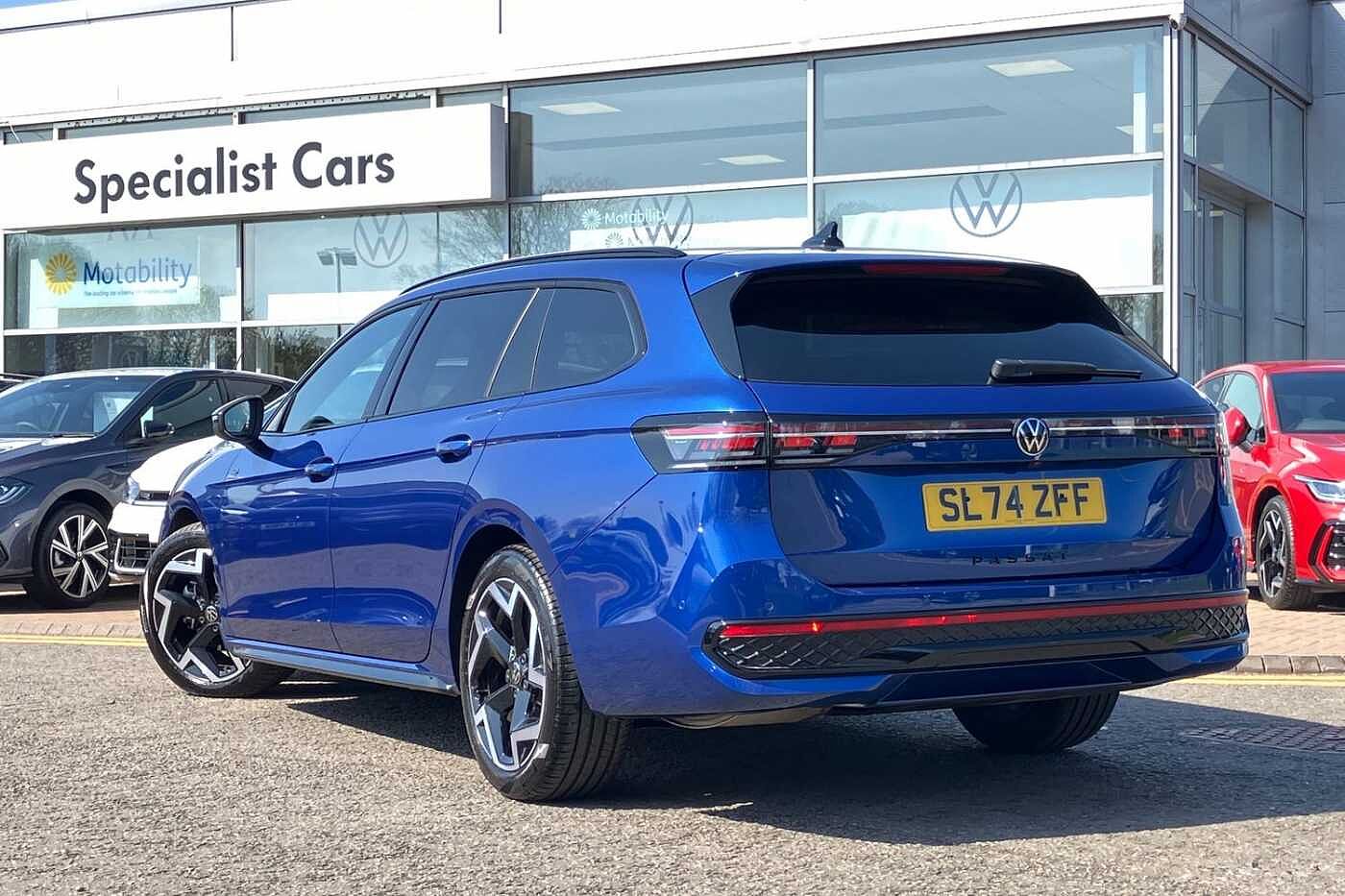 Volkswagen Passat R-Line 1.5 eTSI 150PS 7-speed DSG