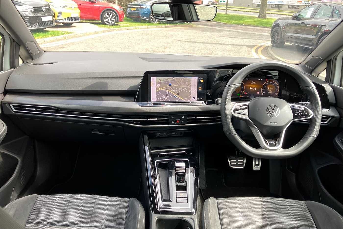 Volkswagen Golf GTD 2.0 TDI 200PS 7-speed DSG 5 Door