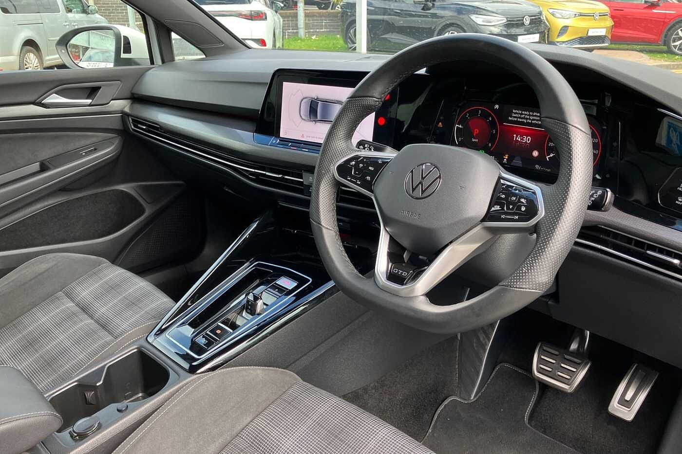 Volkswagen Golf GTD 2.0 TDI 200PS 7-speed DSG 5 Door