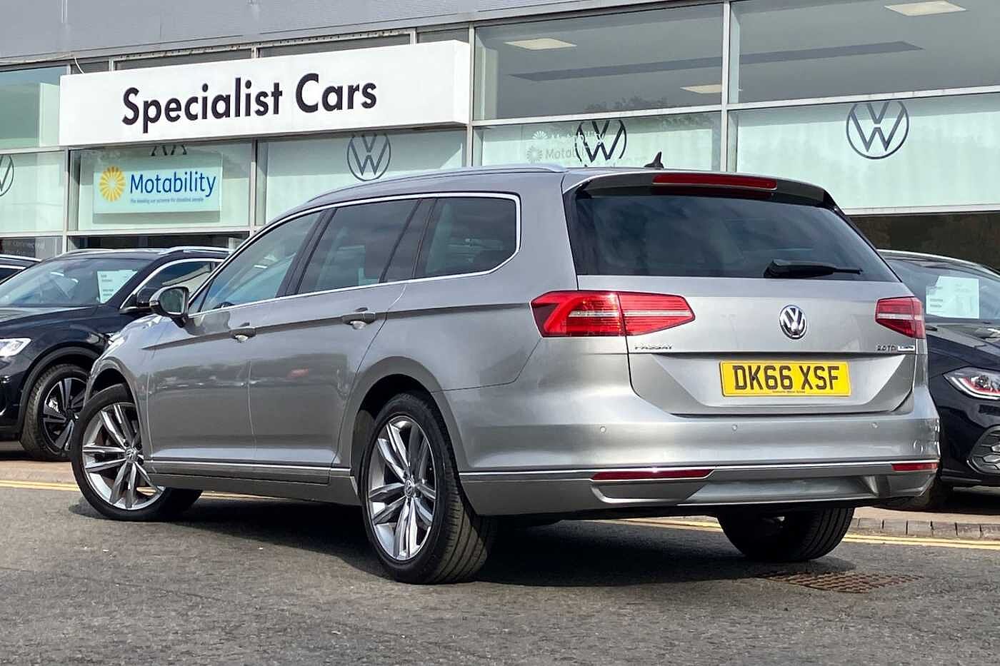 Volkswagen Passat