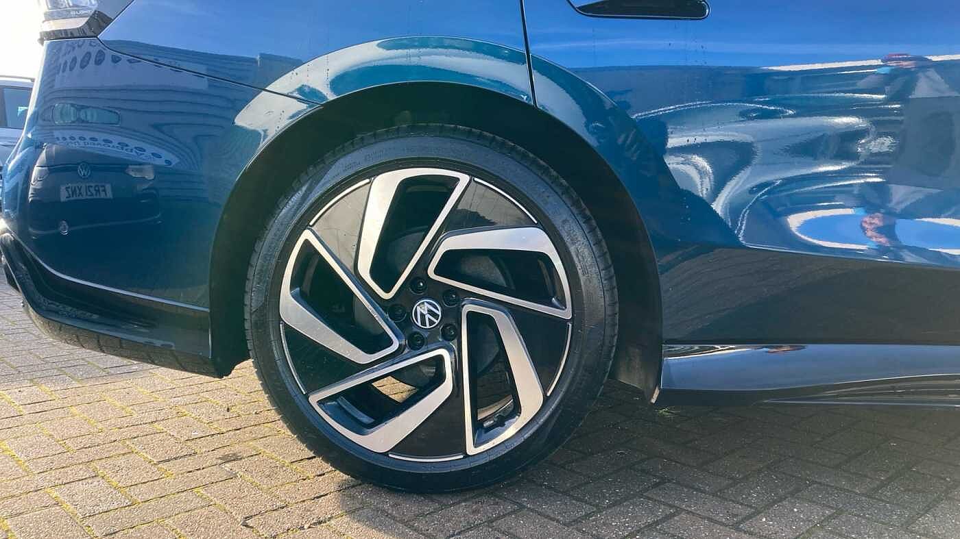 Volkswagen ID.7 210kW Match Pro 77kWh 5dr Auto Electric Estate