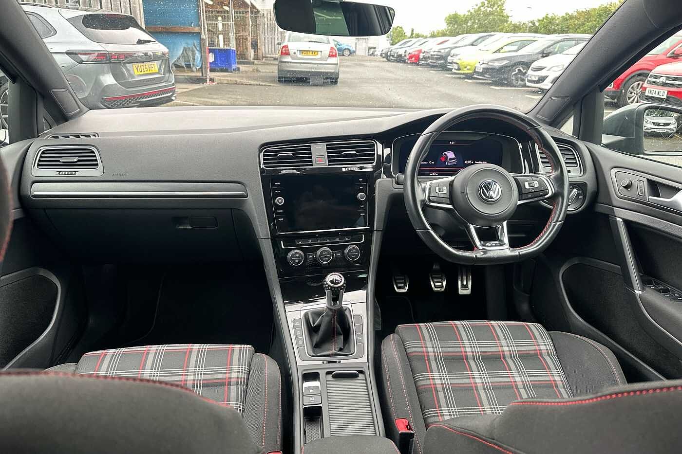 Volkswagen Golf MK7 Facelift 2.0 TSI GTI 230PS 5Dr