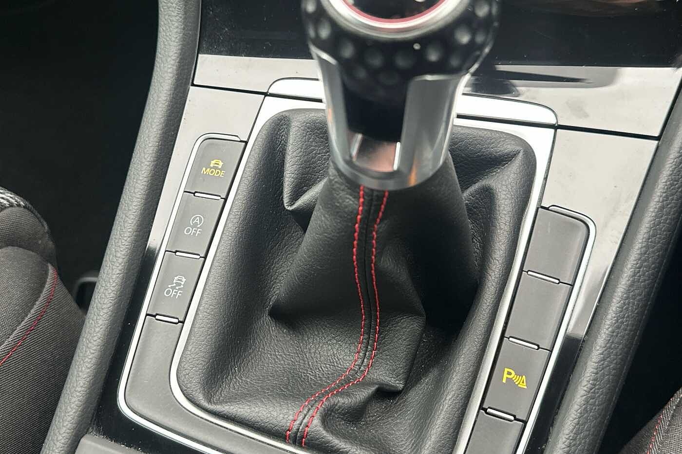 Volkswagen Golf MK7 Facelift 2.0 TSI GTI 230PS 5Dr