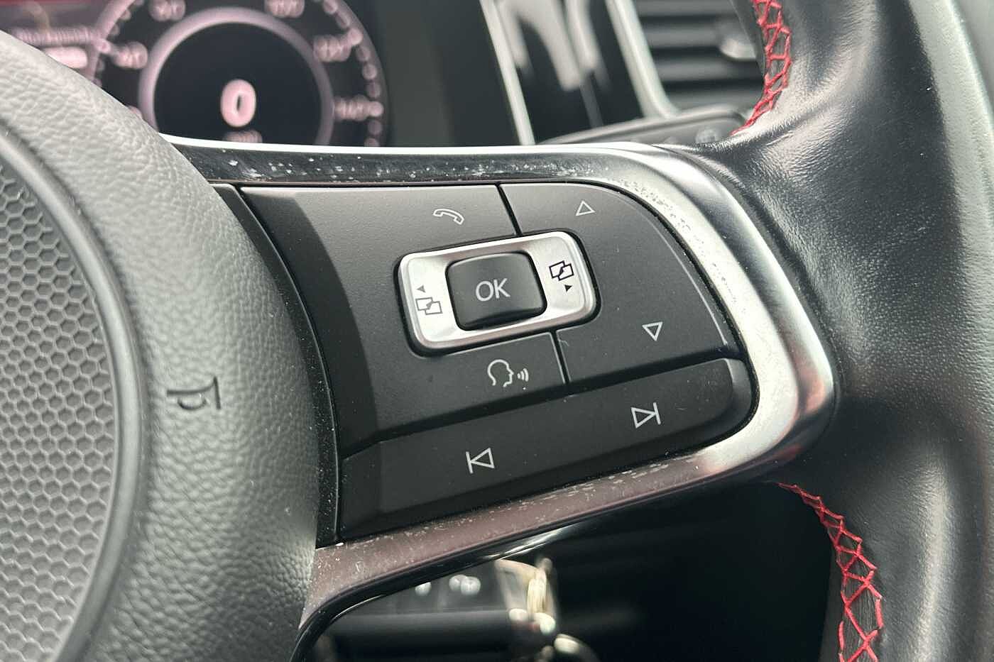 Volkswagen Golf MK7 Facelift 2.0 TSI GTI 230PS 5Dr