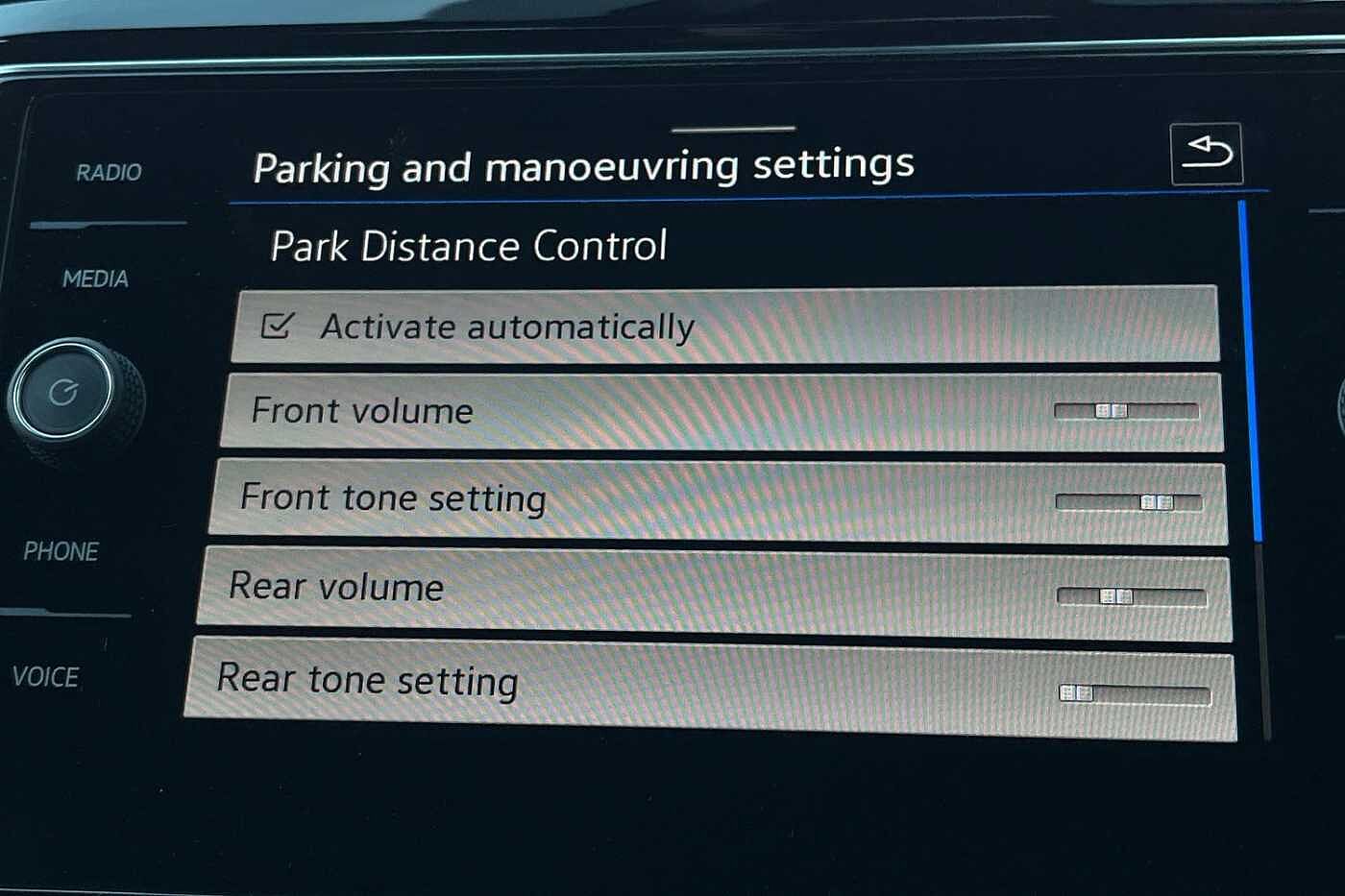 Volkswagen T-ROC 2017 1.0 TSI Black Edition 110PS