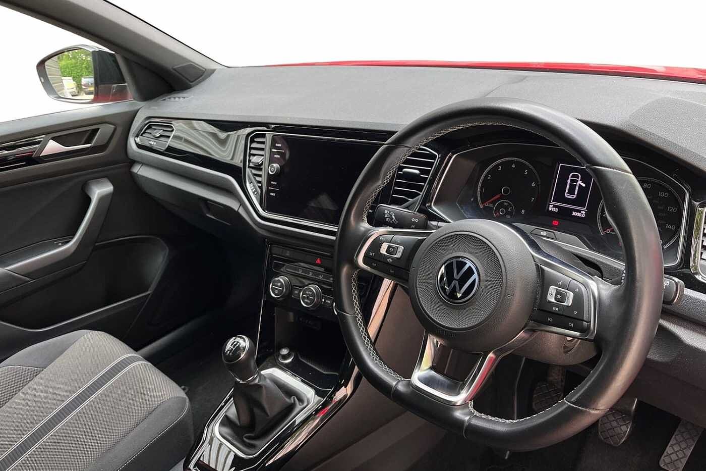 Volkswagen T-ROC 2017 1.0 TSI Black Edition 110PS