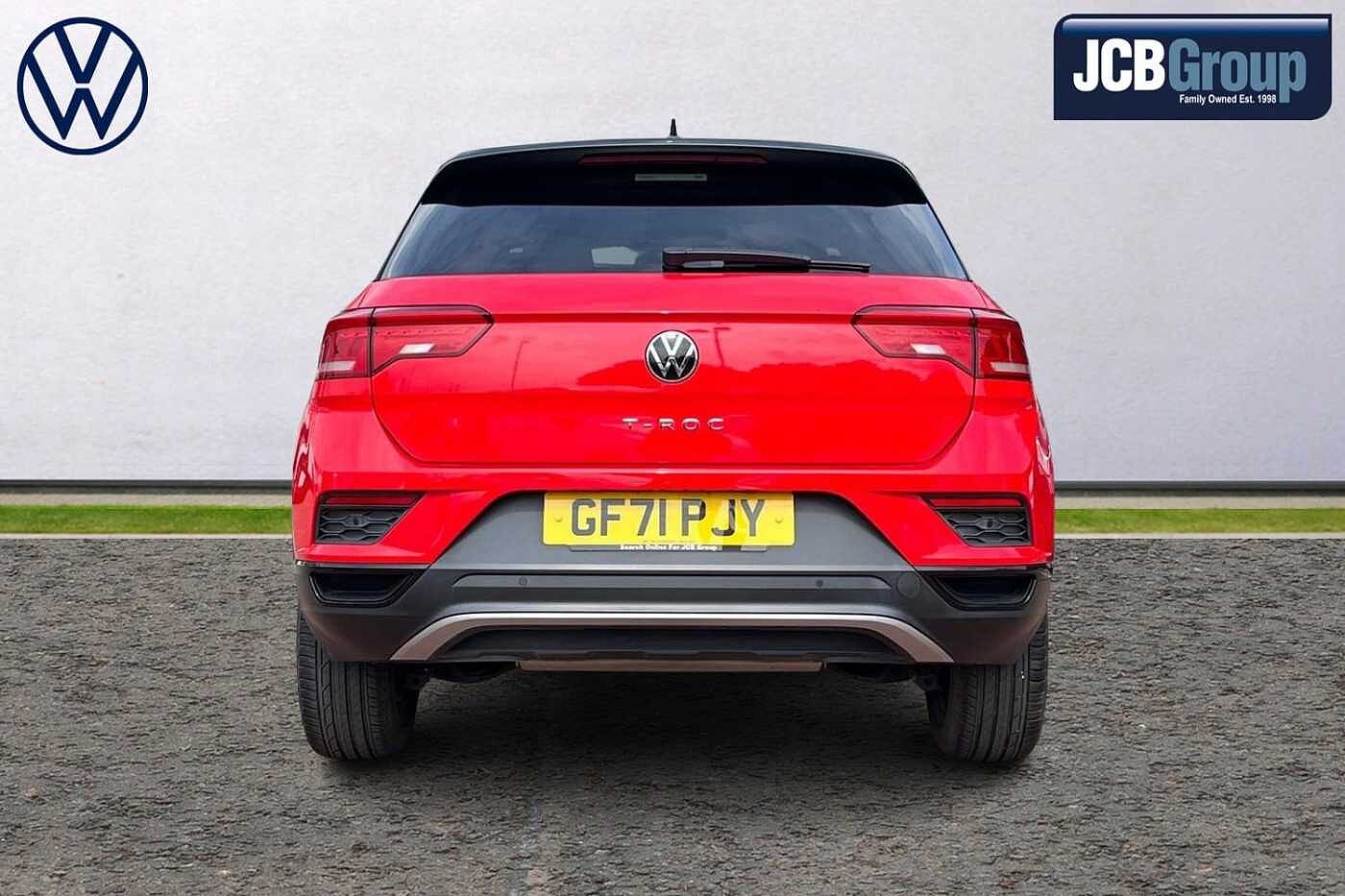 Volkswagen T-ROC 2017 1.0 TSI Black Edition 110PS