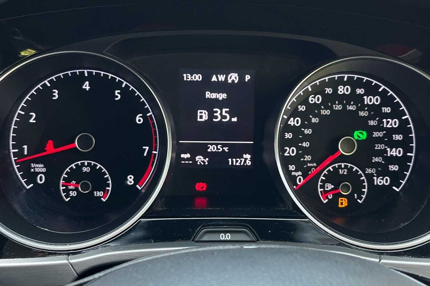 Volkswagen Touran MPV 1.5 TSI SE Family EVO 150PS DSG