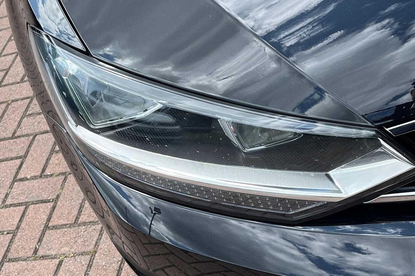 Volkswagen Touran MPV 1.5 TSI SE Family EVO 150PS DSG