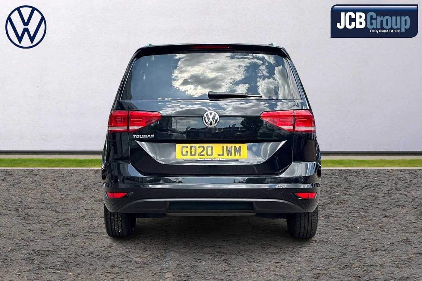Volkswagen Touran MPV 1.5 TSI SE Family EVO 150PS DSG