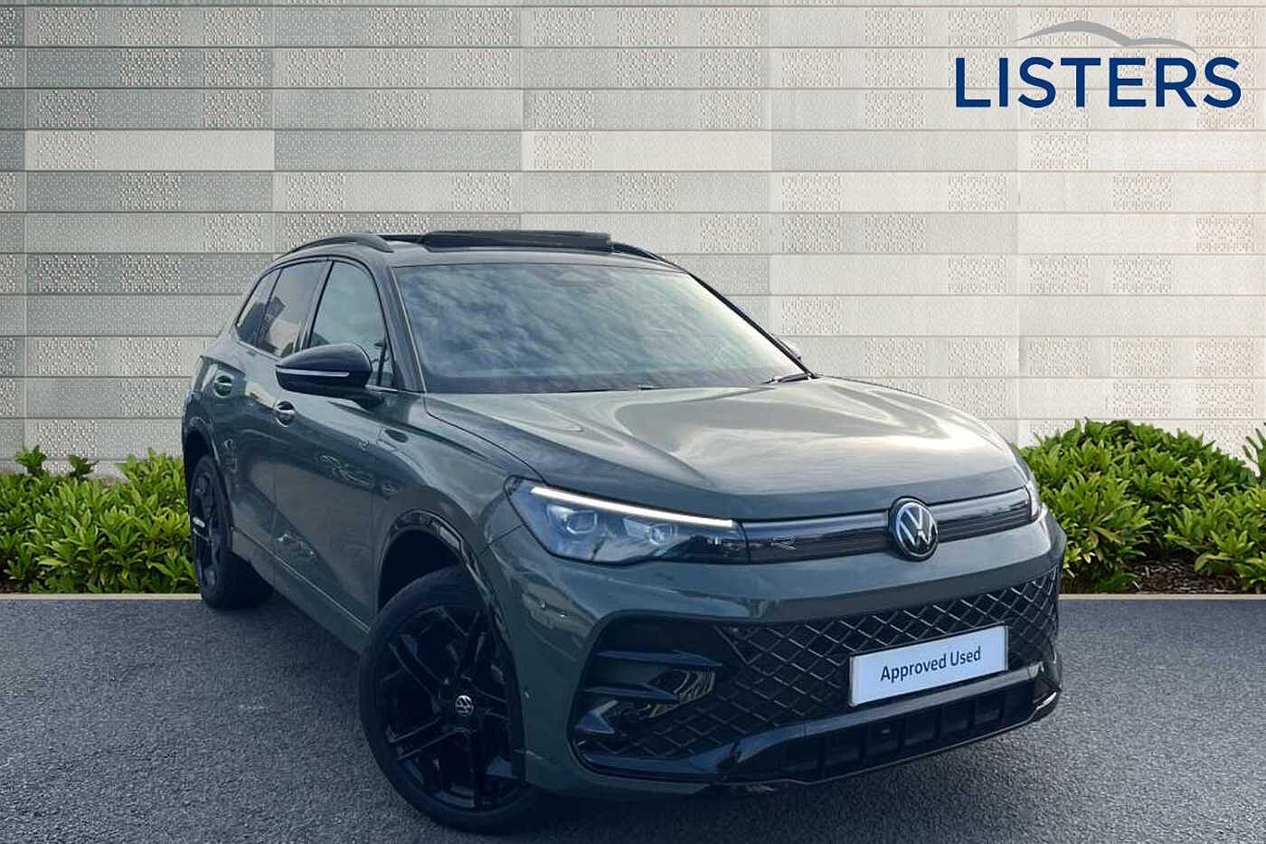 Volkswagen Tiguan Estate 1.5 TSI 272 eHybrid R-Line 5dr DSG *SLIDING PAN ROOF* *BLACK STYLE PACKAGE*