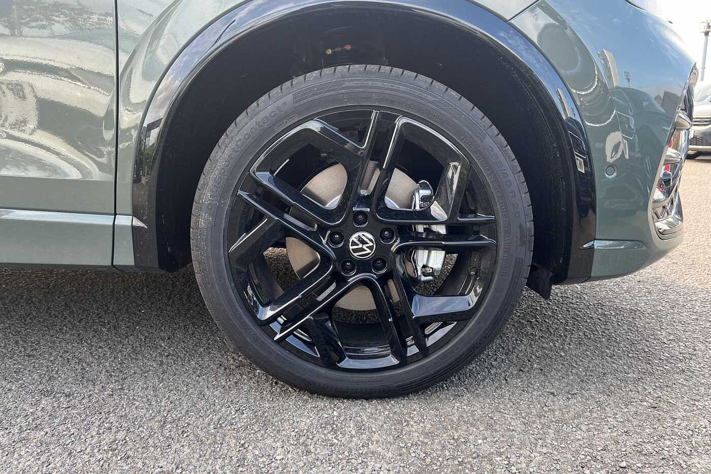 Volkswagen Tiguan Estate 1.5 TSI 272 eHybrid R-Line 5dr DSG *SLIDING PAN ROOF* *BLACK STYLE PACKAGE*