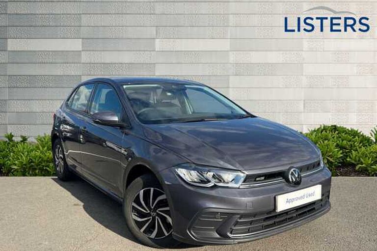 Volkswagen Polo MK6 Facelift (2021) 1.0 TSI 95PS Life *METALLIC PAINT*