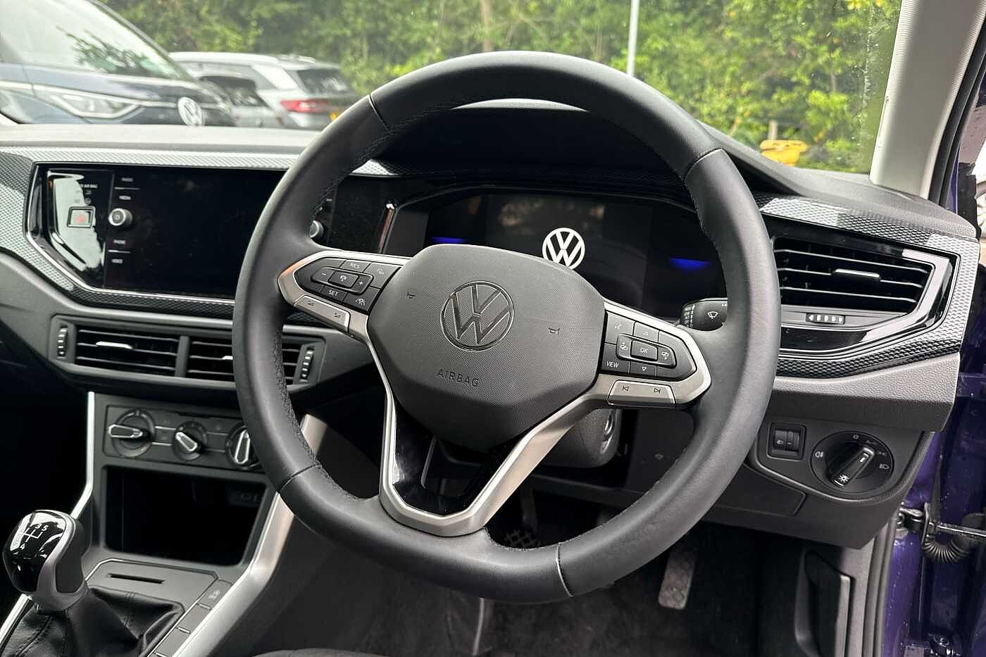 Volkswagen Polo 1.0 TSI Match 5dr