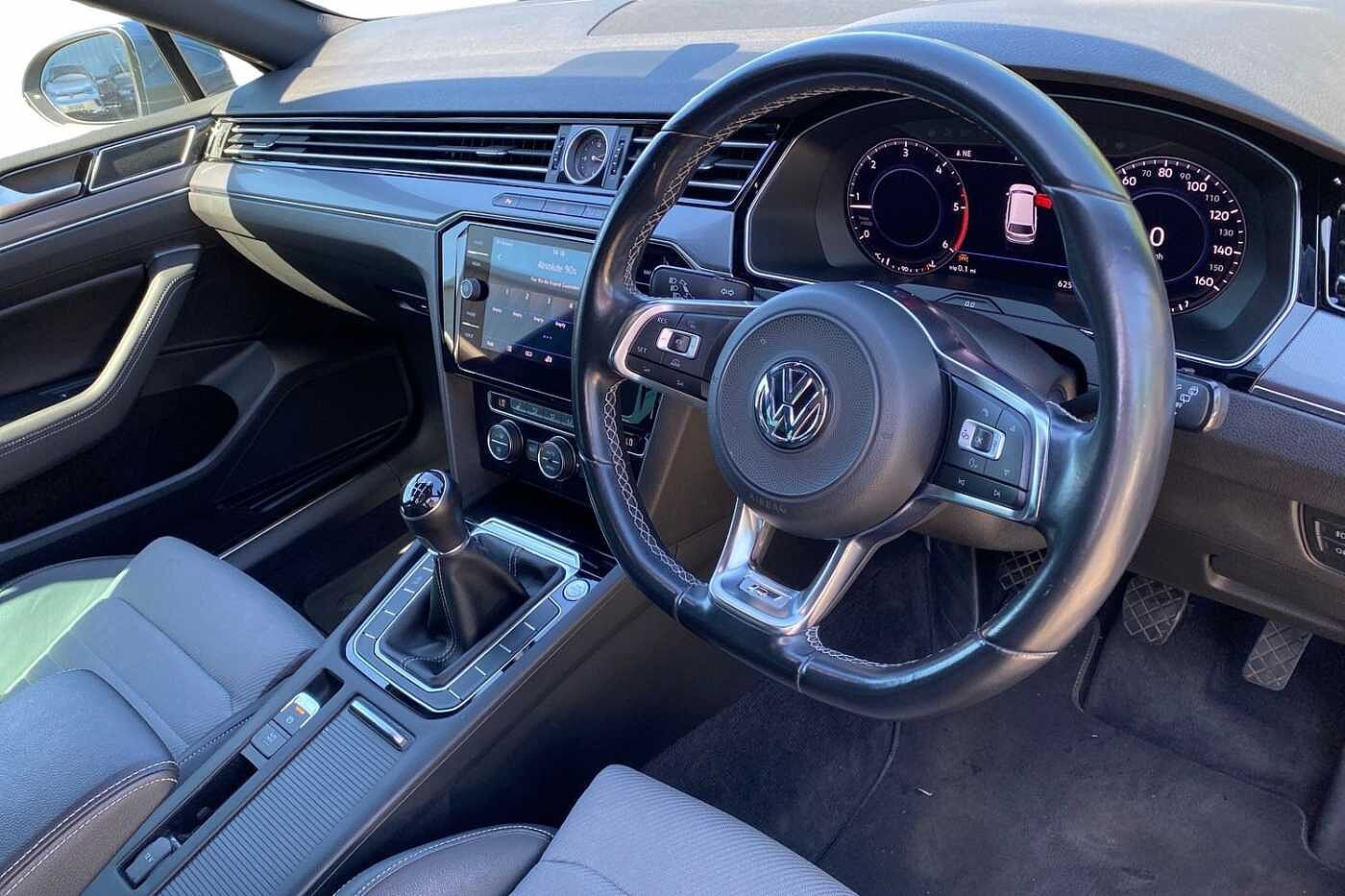 Volkswagen Passat 2.0 TDI R-Line 150PS Estate