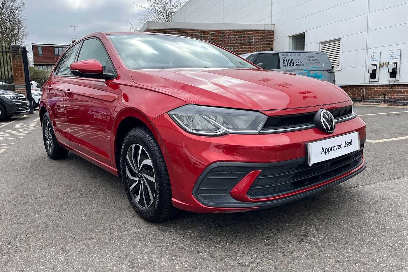Volkswagen Polo 1.0 TSI Life Hatchback 5dr Petrol DSG Euro 6 (s/s) (95 ps)
