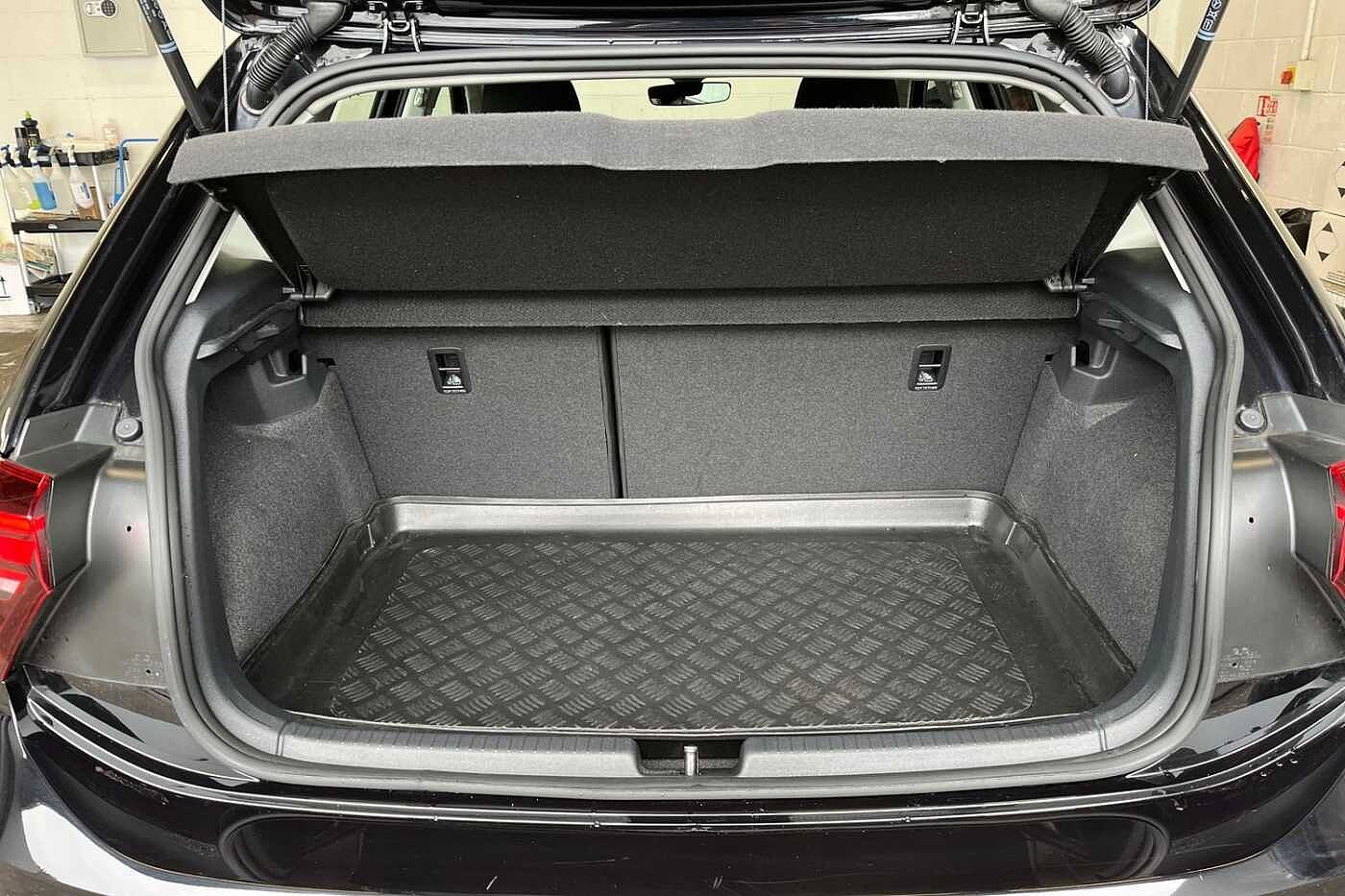 Volkswagen Polo 1.0 TSI Life Hatchback 5dr Petrol Manual Euro 6 (s/s) (95 ps)