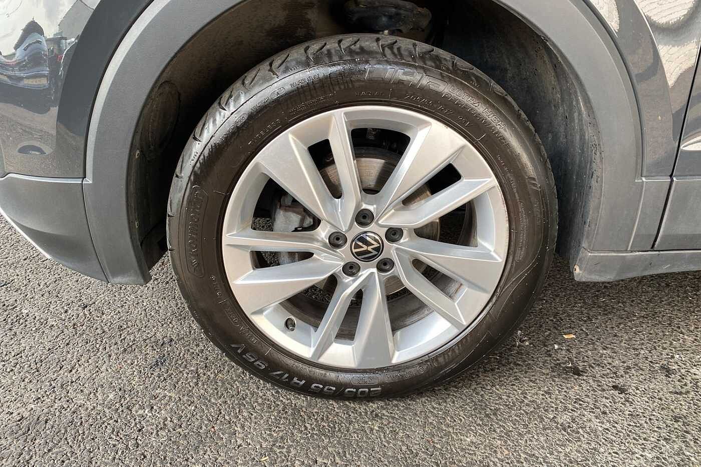 Volkswagen T-Cross 1.0 TSI (110ps) SE Hatchback