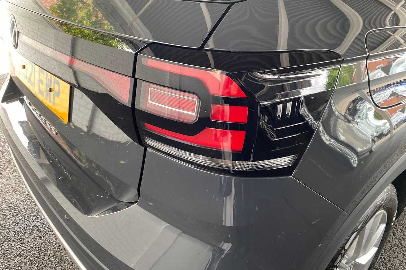 Volkswagen T-Cross 1.0 TSI (110ps) SE Hatchback