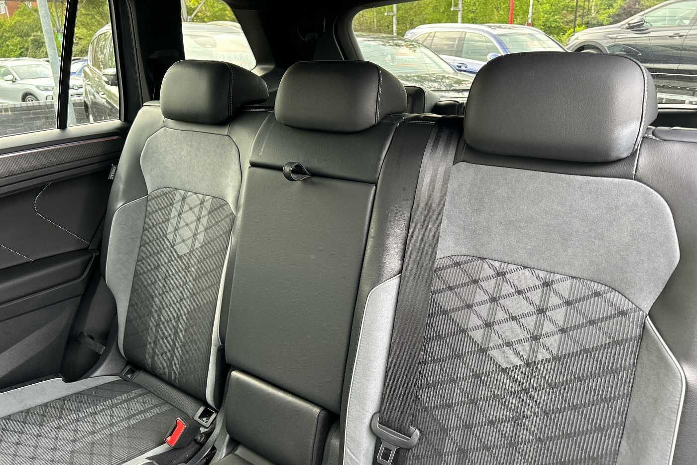 Volkswagen Tiguan Allspace 2.0 TDI R-Line 5dr DSG