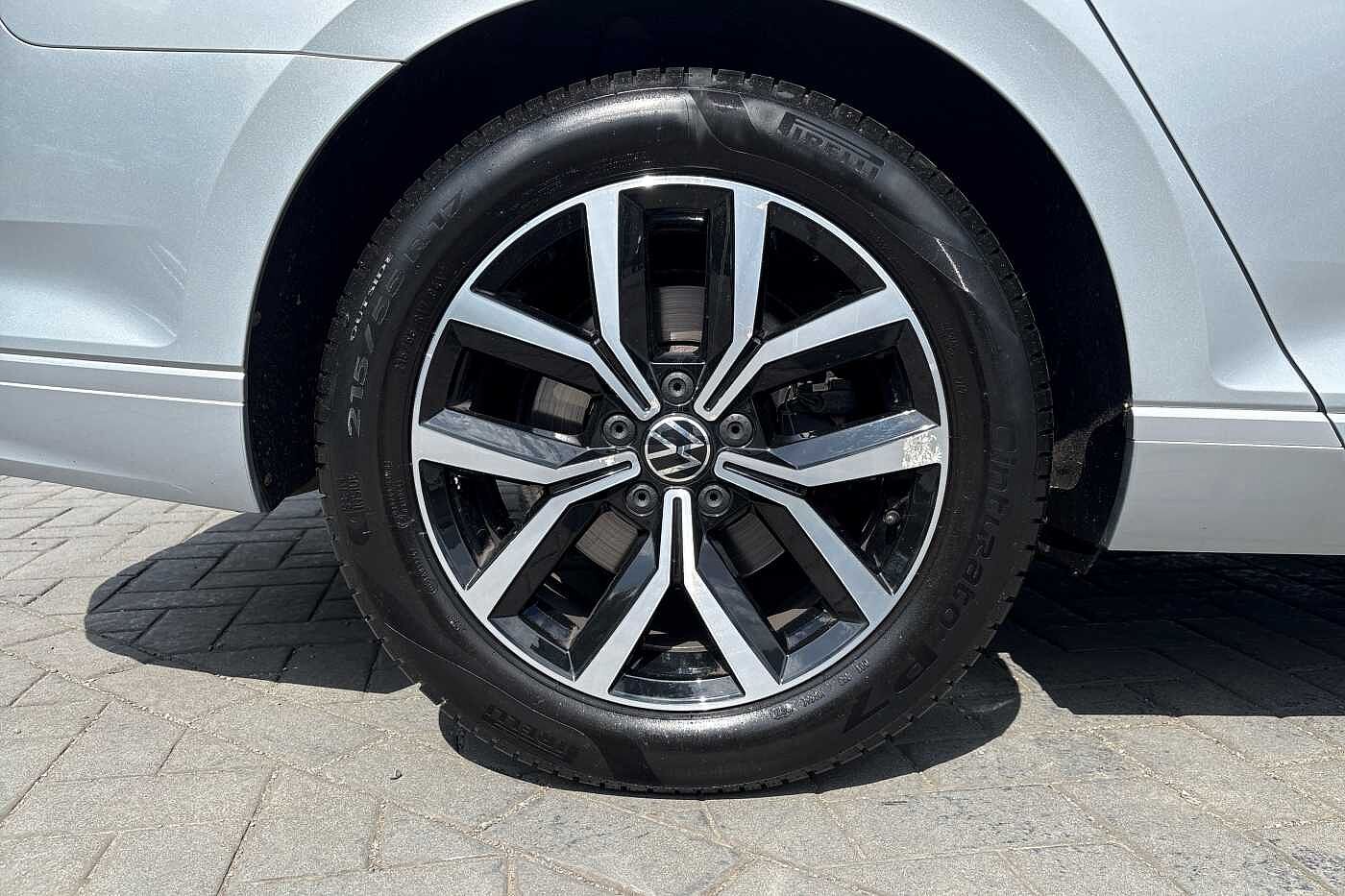Volkswagen Passat MK8 Facelift Sal 1.5 TSI 150ps SEL EVO DSG