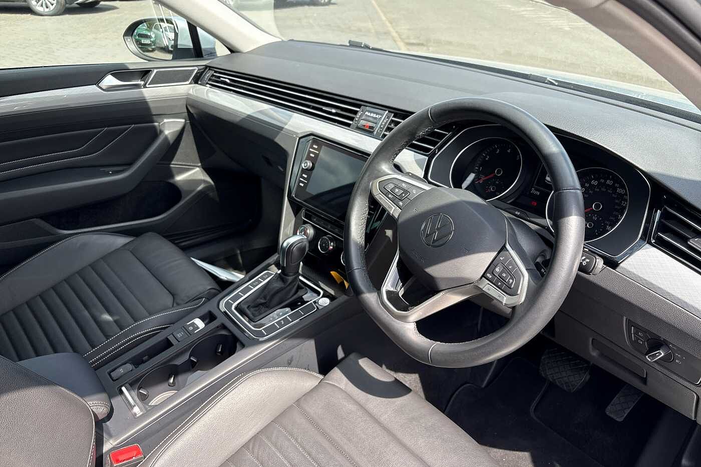 Volkswagen Passat MK8 Facelift Sal 1.5 TSI 150ps SEL EVO DSG