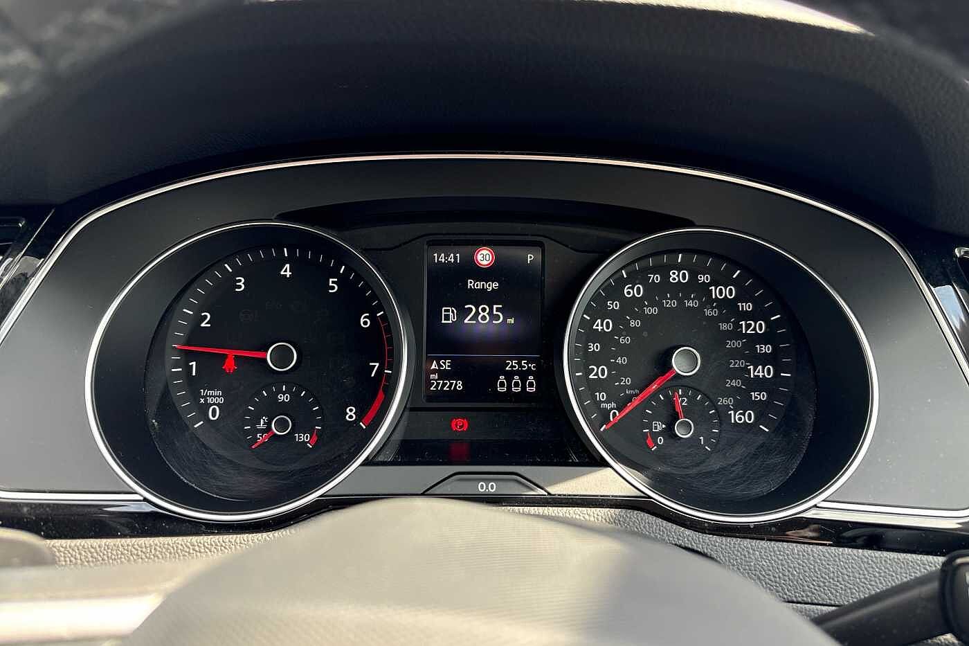 Volkswagen Passat MK8 Facelift Sal 1.5 TSI 150ps SEL EVO DSG