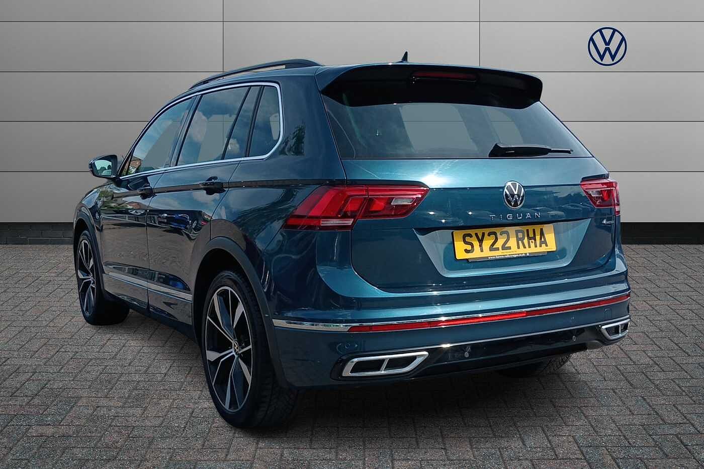 Volkswagen Tiguan 2.0 TSI 4Motion R-Line 5dr DSG