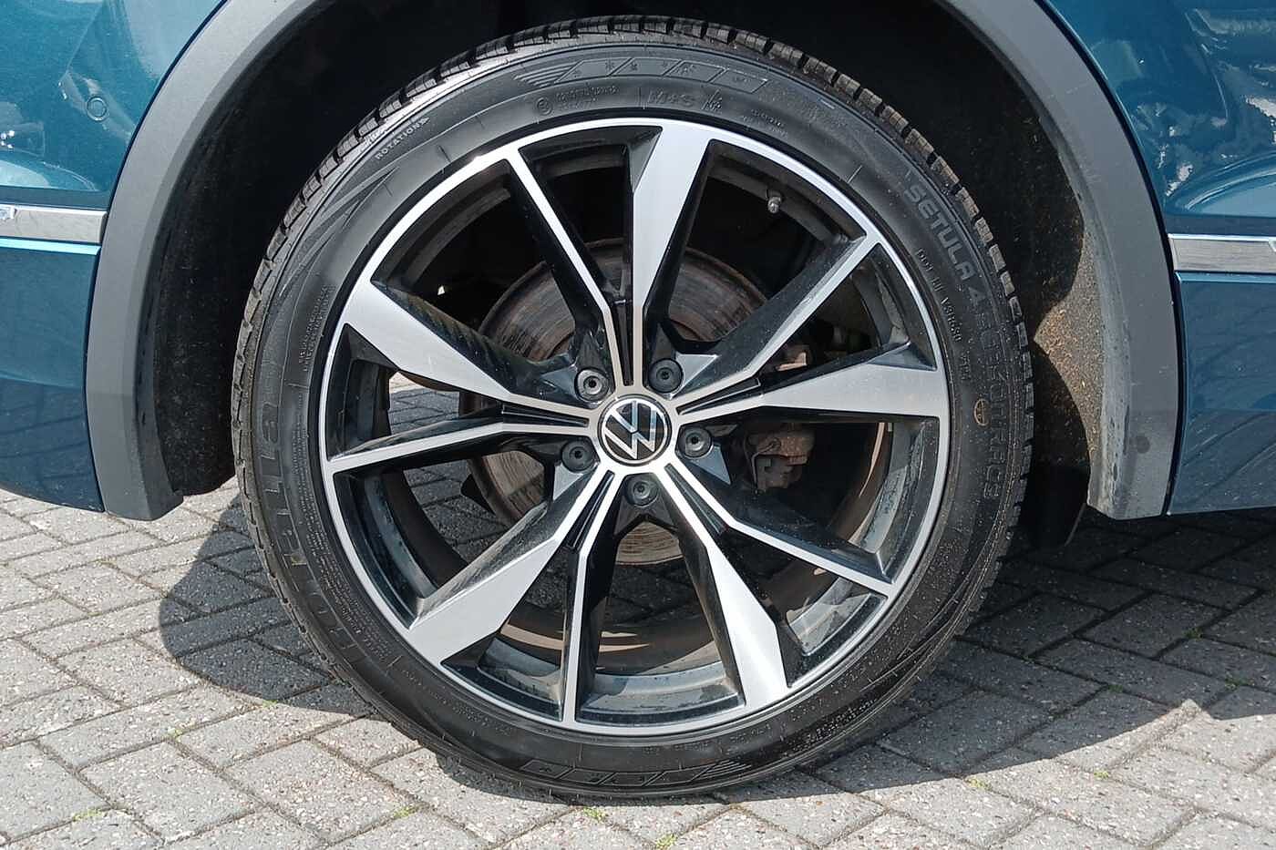 Volkswagen Tiguan 2.0 TSI 4Motion R-Line 5dr DSG