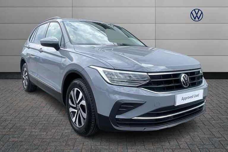 Volkswagen Tiguan 1.5 TSI (150ps) Active EVO Manual 5 door