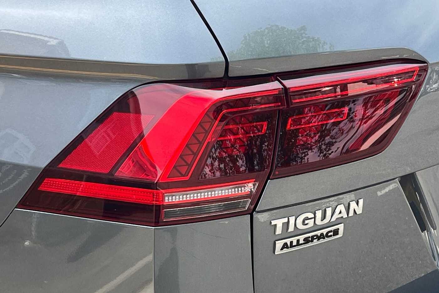 Volkswagen Tiguan Allspace 2.0 TDI SEL SUV 5dr Diesel DSG 4Motion Euro 6 (s/s) (190 ps)