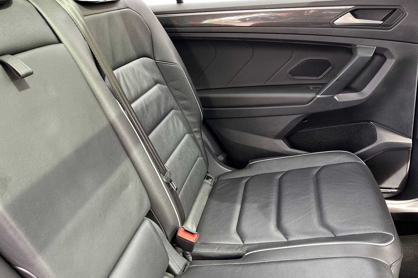 Volkswagen Tiguan Allspace 2.0 TDI SEL SUV 5dr Diesel DSG 4Motion Euro 6 (s/s) (190 ps)