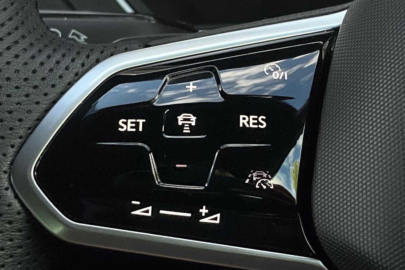 Volkswagen Tiguan 1.5 TSI R-Line Edition SUV 5dr Petrol DSG Euro 6 (s/s) (150 ps)