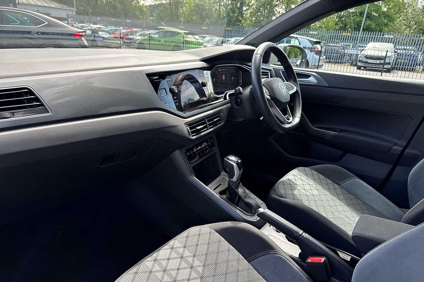 Volkswagen Taigo 1.0 TSI (110ps) R-Line DSG