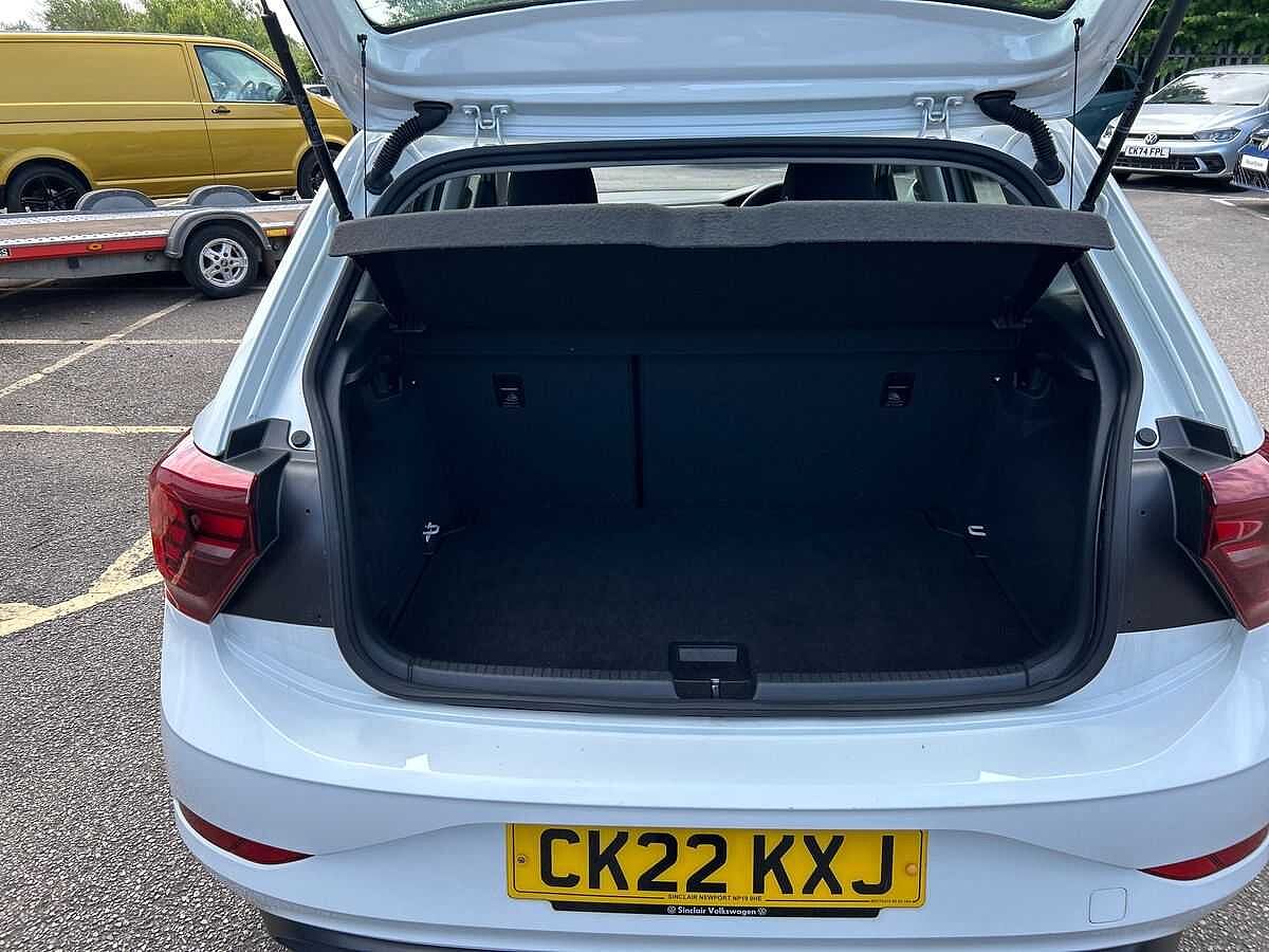 Volkswagen Polo MK6 Facelift (2021) 1.0 80PS Life