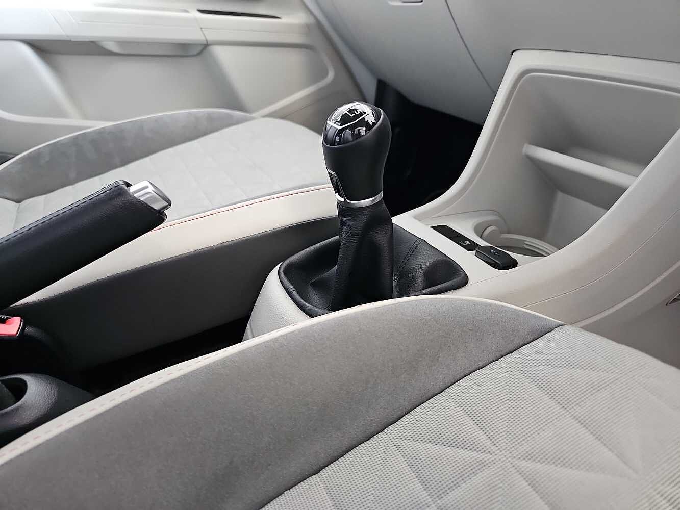 Volkswagen up! Up 2016 1.0 TSI 90PS Beats 5Dr