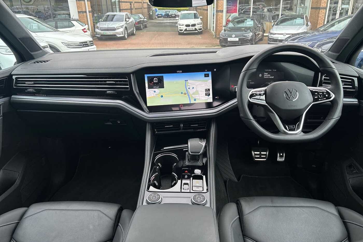 Volkswagen Touareg 3.0TDI (231ps) Black Edition 4Motion 5dr