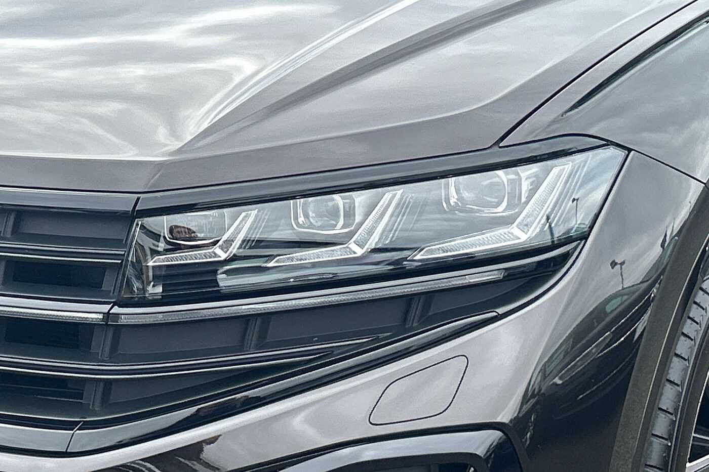 Volkswagen Touareg 3.0TDI (231ps) Black Edition 4Motion 5dr