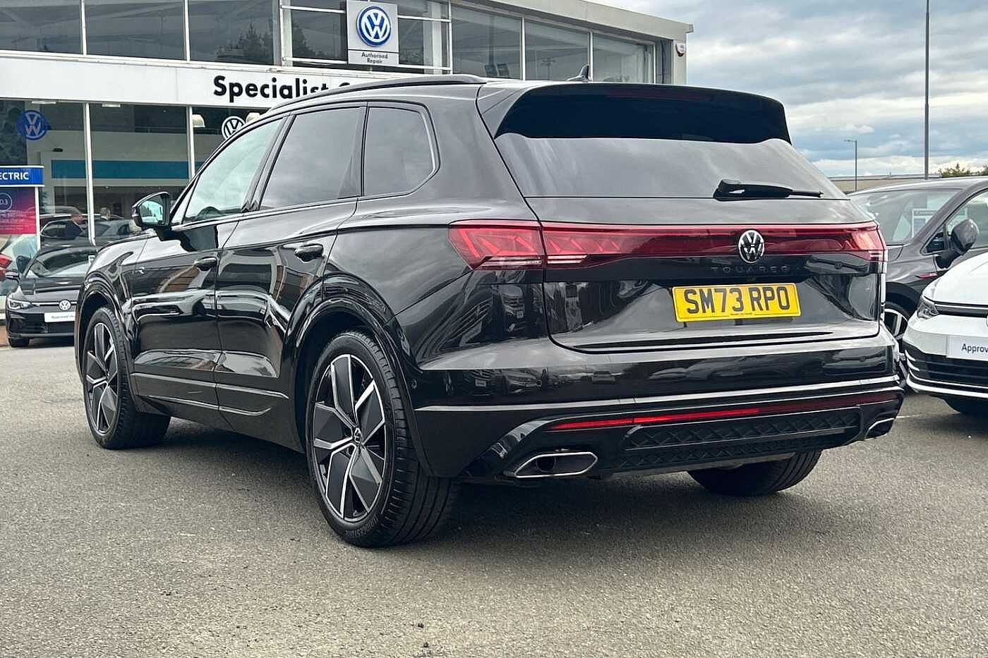 Volkswagen Touareg 3.0TDI (231ps) Black Edition 4Motion 5dr