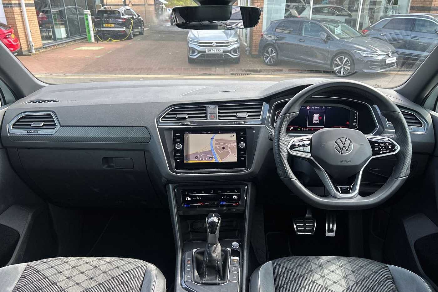 Volkswagen Tiguan 1.5 TSI (150ps) R-Line EVO DSG
