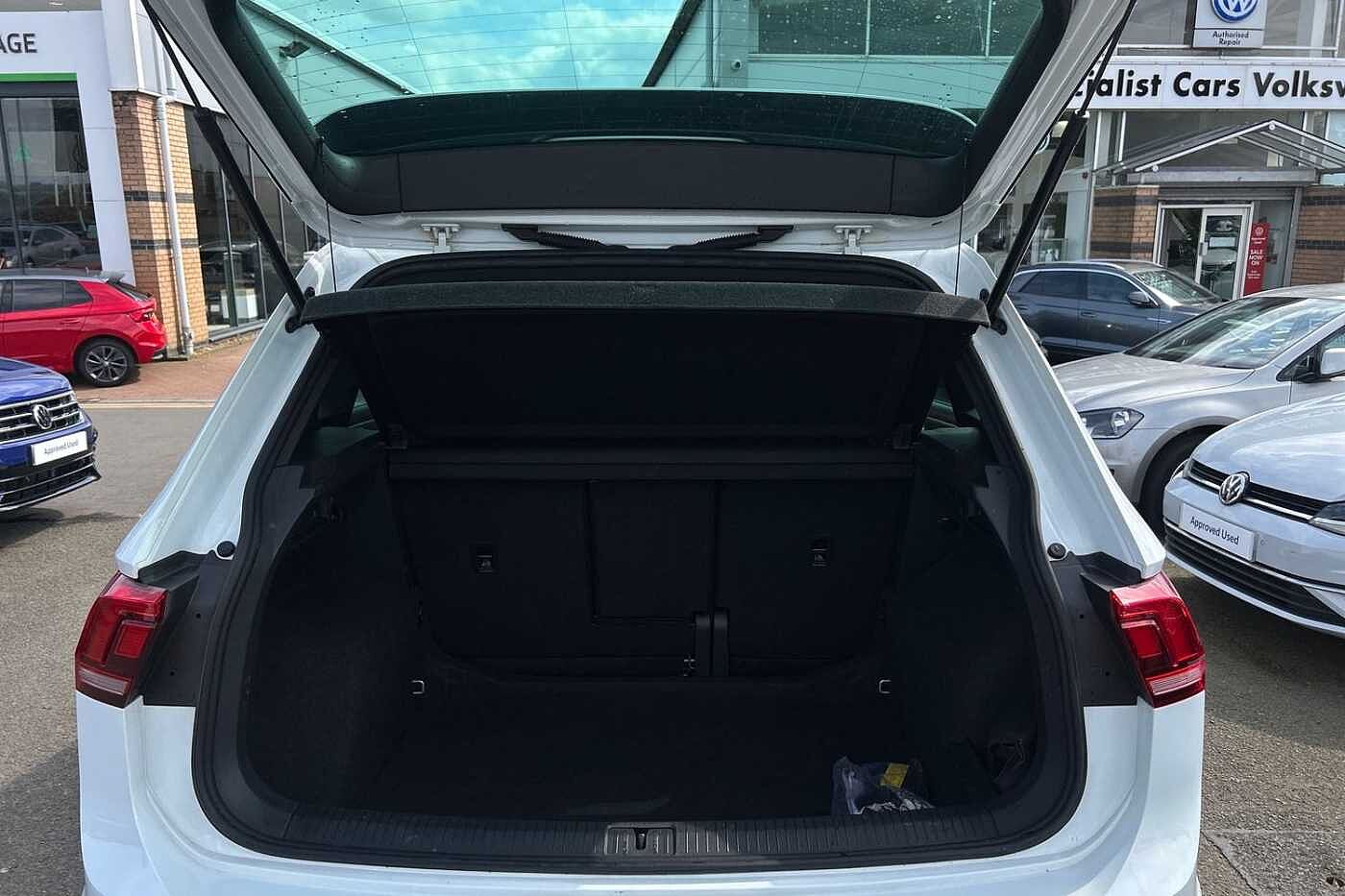 Volkswagen Tiguan 1.5 TSI (150ps) R-Line EVO DSG