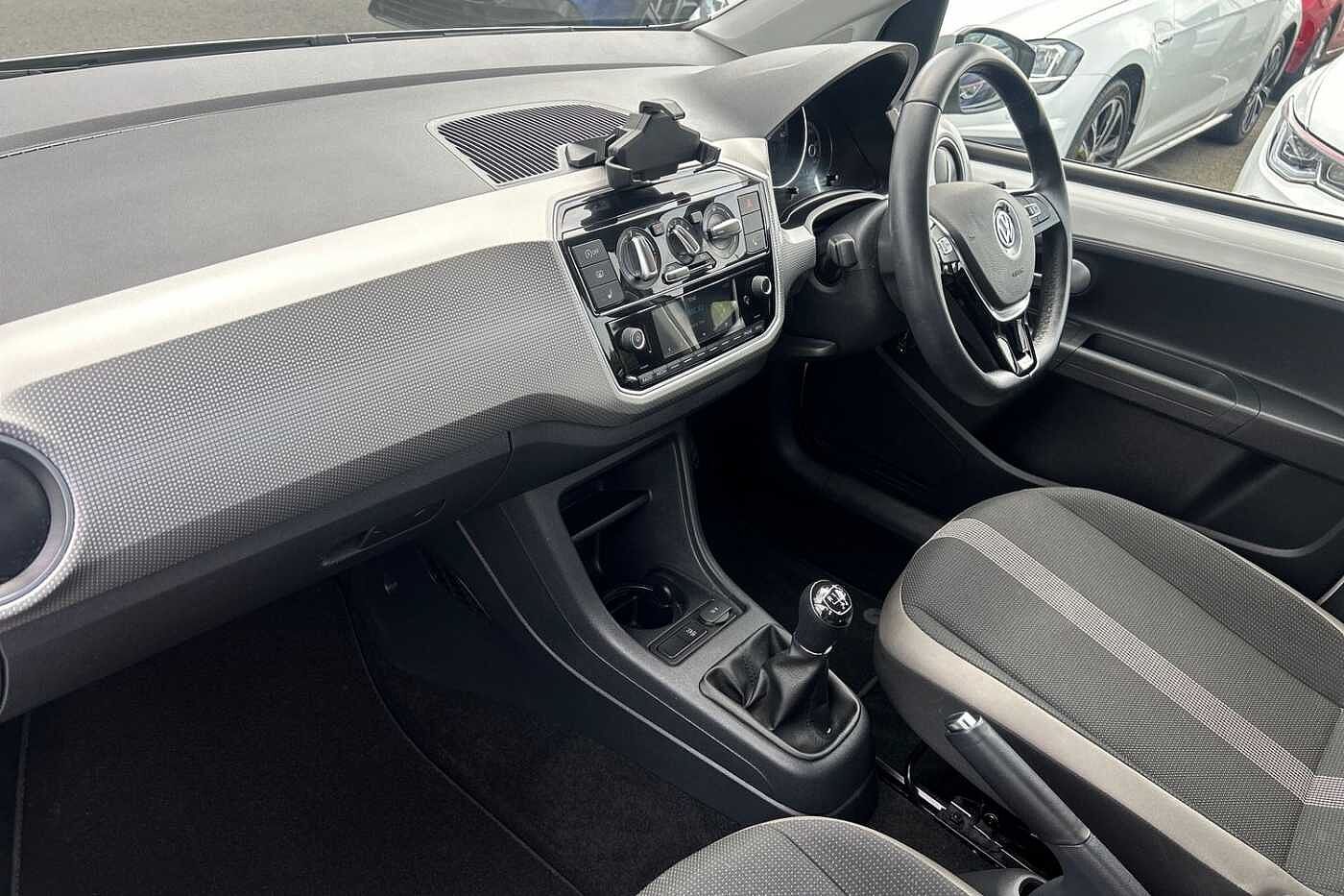 Volkswagen up! Up 2016 1.0 TSI 90PS High 5Dr