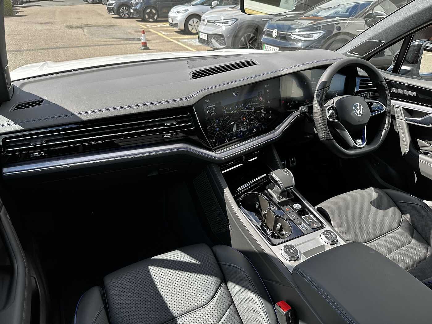 Volkswagen Touareg 5dr 3.0TSI (462ps) R PHEV 4Motion
