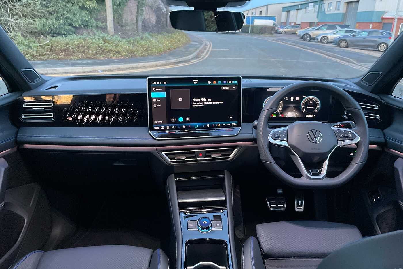 Volkswagen Tiguan Estate 1.5 TSI 272 eHybrid R-Line 5dr DSG