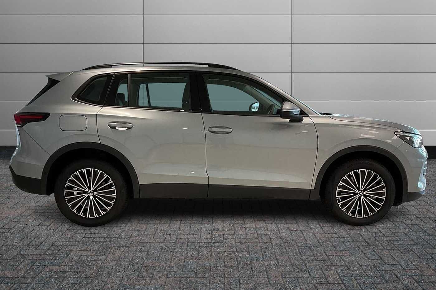 Volkswagen Tiguan 2.0 TDI Life SUV 5dr Diesel DSG Euro 6 (s/s) (150 ps)